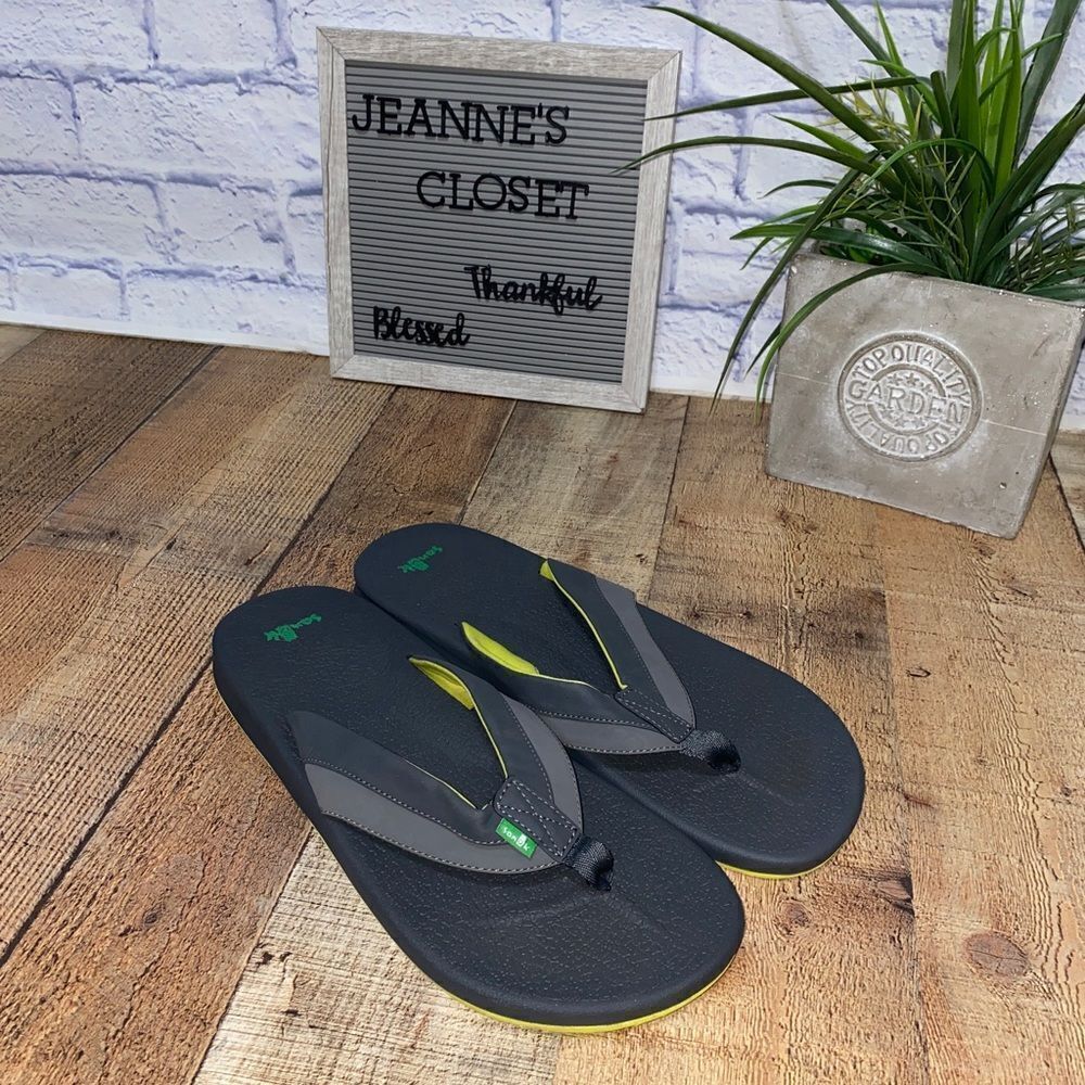 SANUK Brumeister Charcoal/Lightening Flip‎ Flop Thongs Shoes Men's Size 14